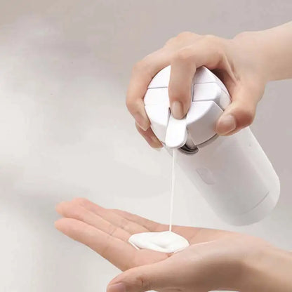 4-in-1 Travel Refillable Bottles Portable Toiletry & Cosmetic Containers Set